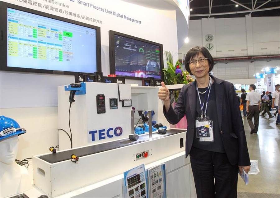東元集團(tuán)參加19日登場(chǎng)的臺(tái)北國(guó)際自動(dòng)化工業(yè)展，主推智慧工廠，協(xié)助傳動(dòng)工廠智慧化。圖為東元集團(tuán)董事長(zhǎng)邱純枝。（圖／東元提供）

